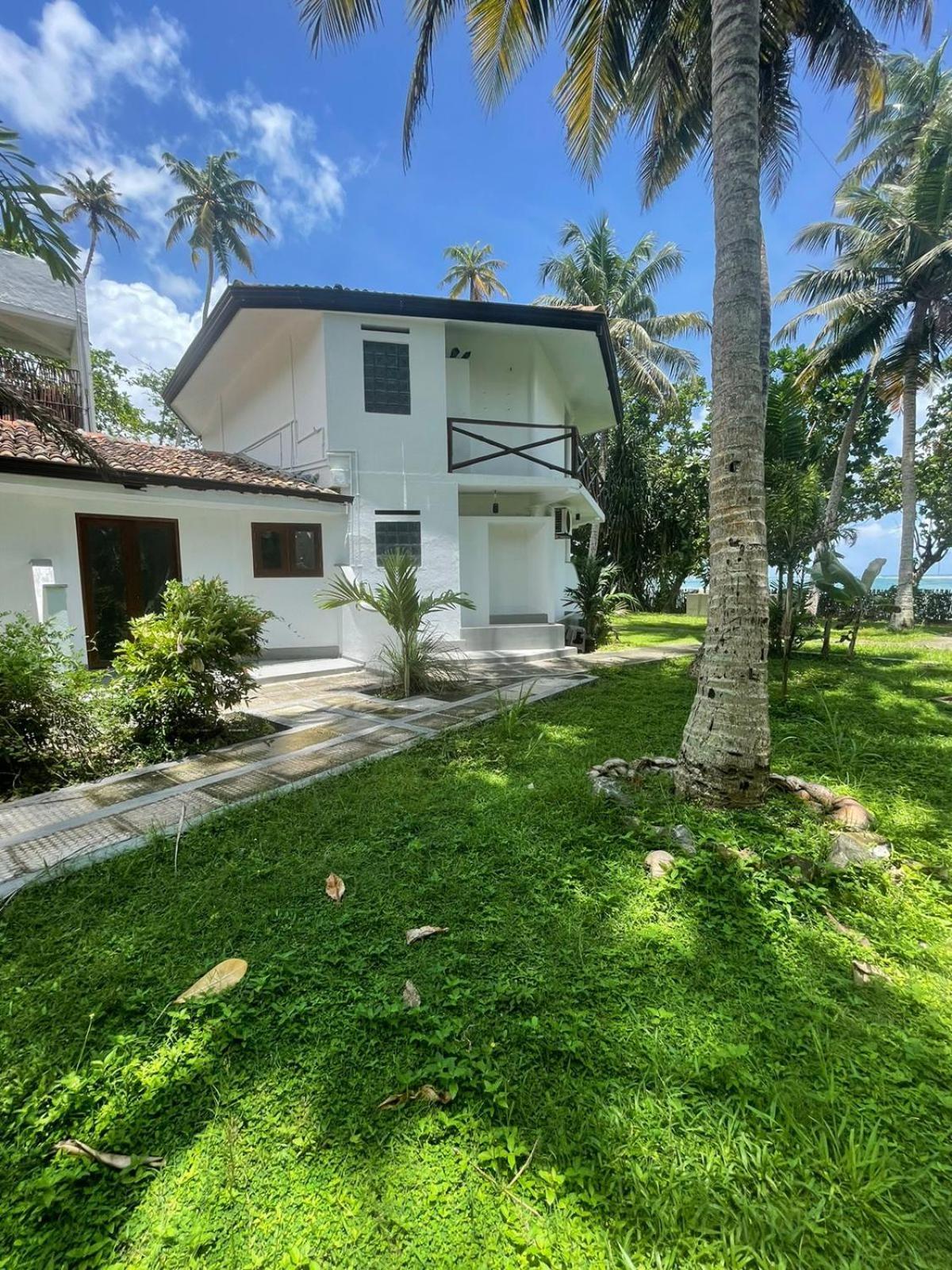 Casa Smeralda Dickwella Exterior photo